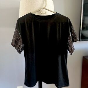 Black tshirt with sequin sleeves